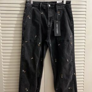 - New Women’s Driftwood Joggers.Size Small